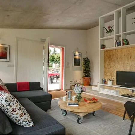 Camos Sleeps 4 Pool Wifi Villa Camos (Galicia)